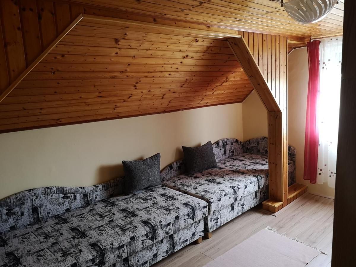 Szabo Vendeghaz Hotel Siklós Екстериор снимка