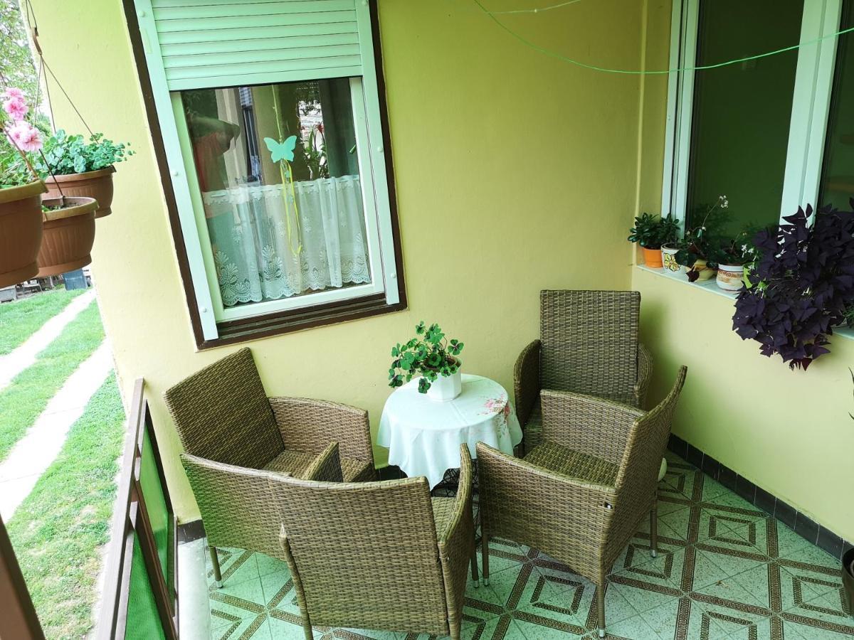 Szabo Vendeghaz Hotel Siklós Екстериор снимка