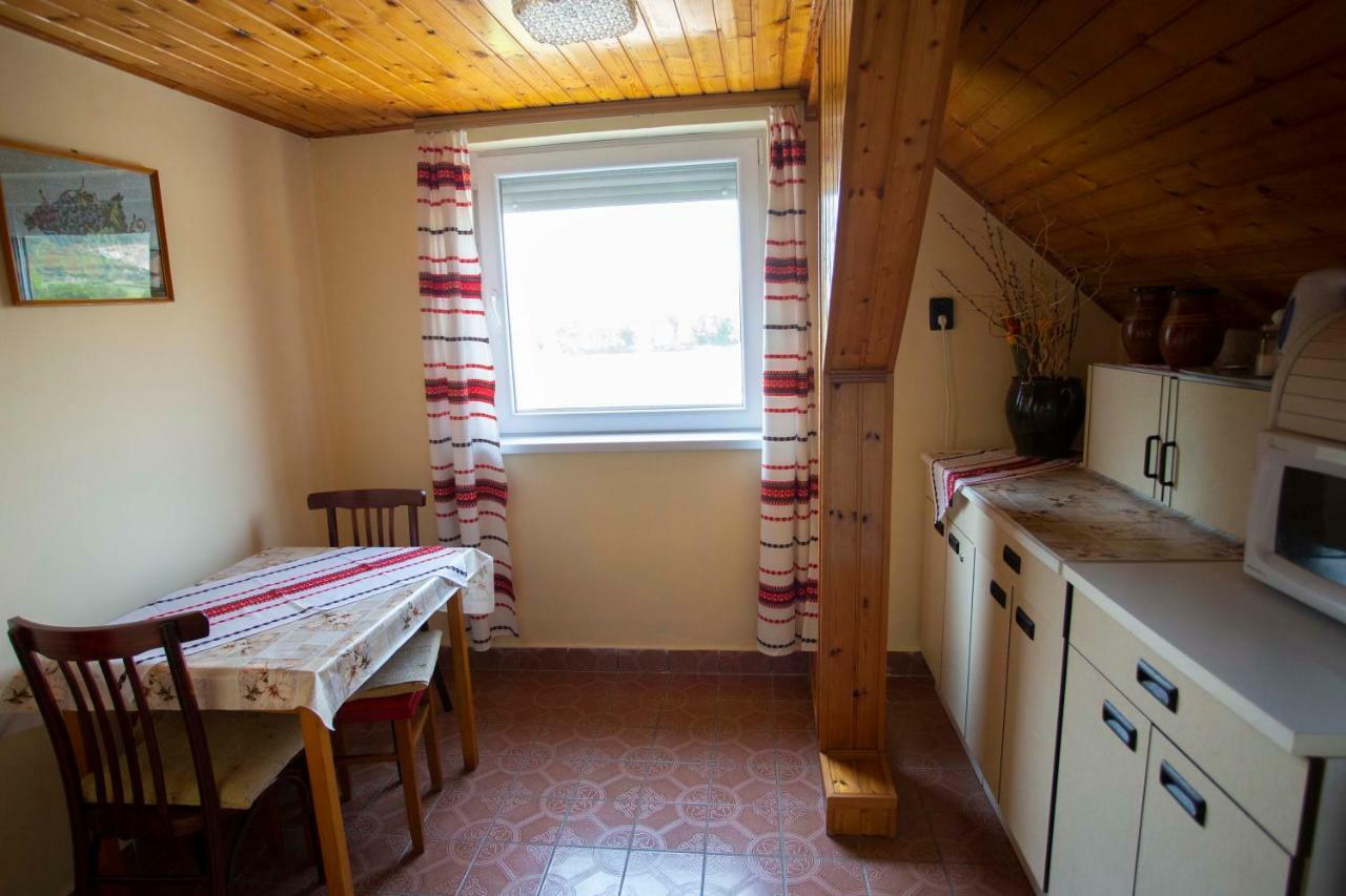 Szabo Vendeghaz Hotel Siklós Екстериор снимка